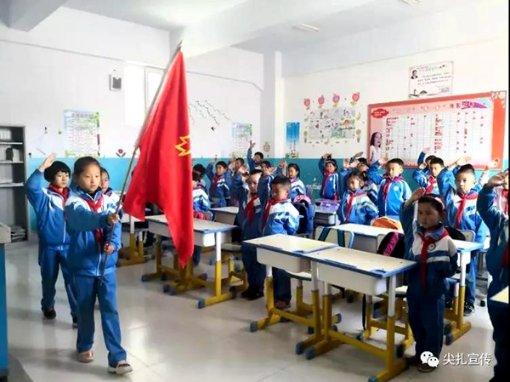救援受困的萌兔